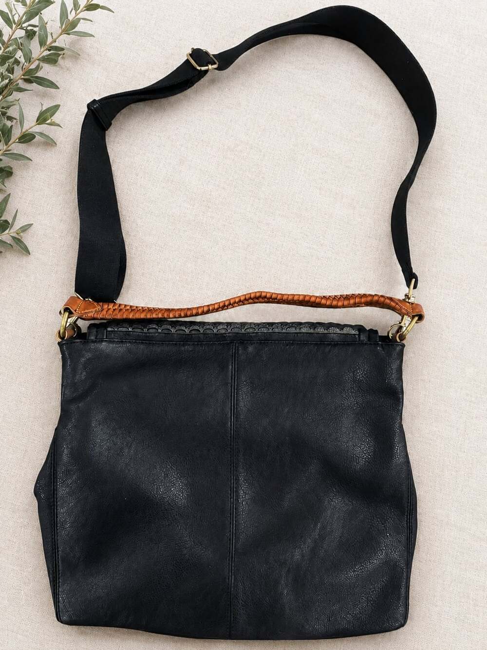 Free People Woven Flap Messenger Crossbody Bag Black Boho Vegan Leather Purse - Picture 2 of 9